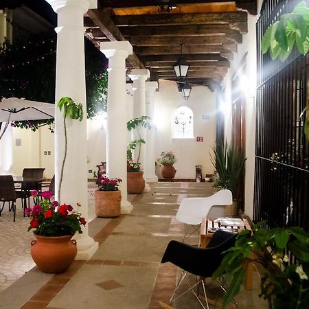 Hotel Provincia ซานกริสโตบัล เด ลาสกาซาส ภายนอก รูปภาพ