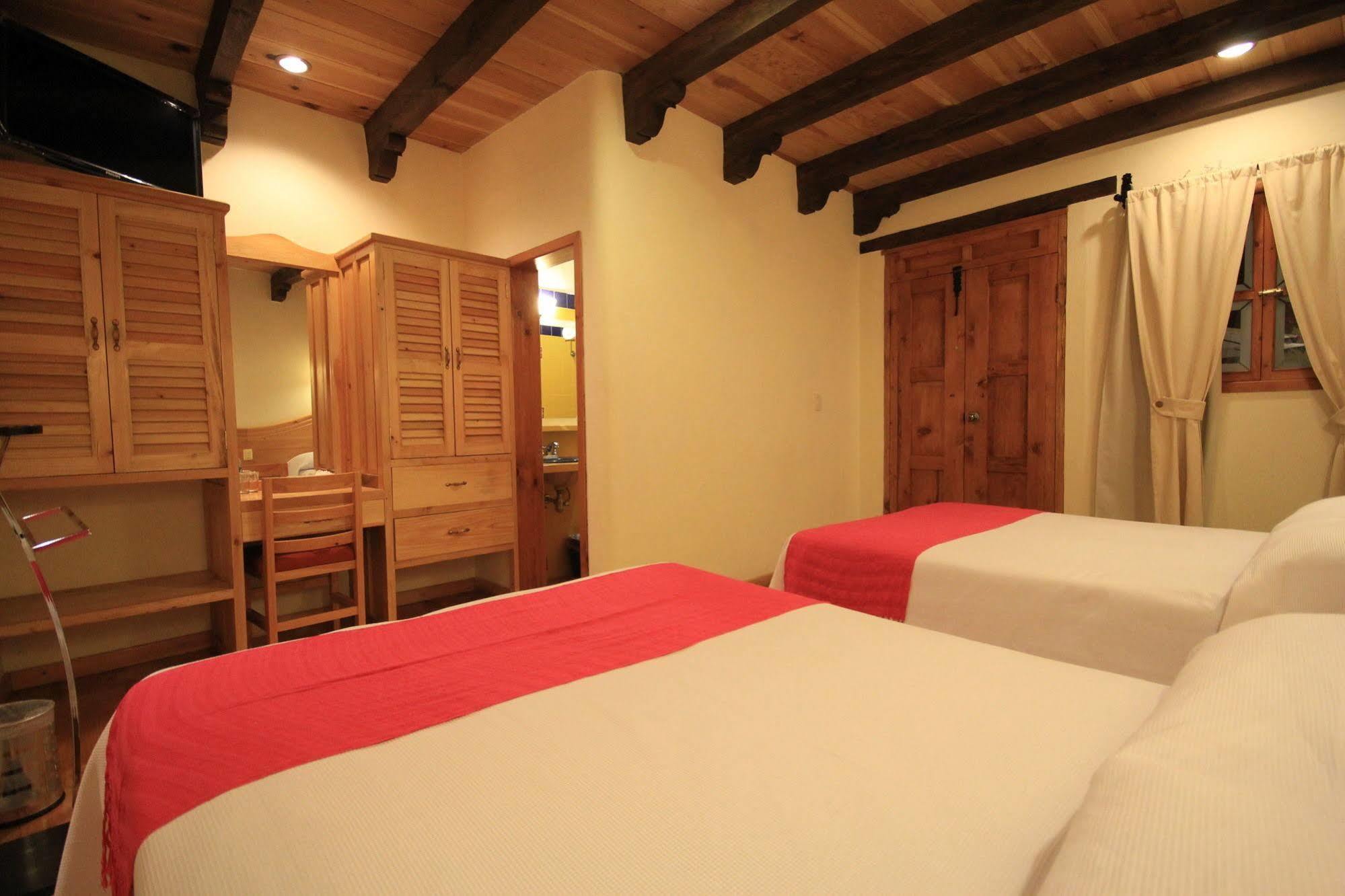 Hotel Provincia ซานกริสโตบัล เด ลาสกาซาส ภายนอก รูปภาพ